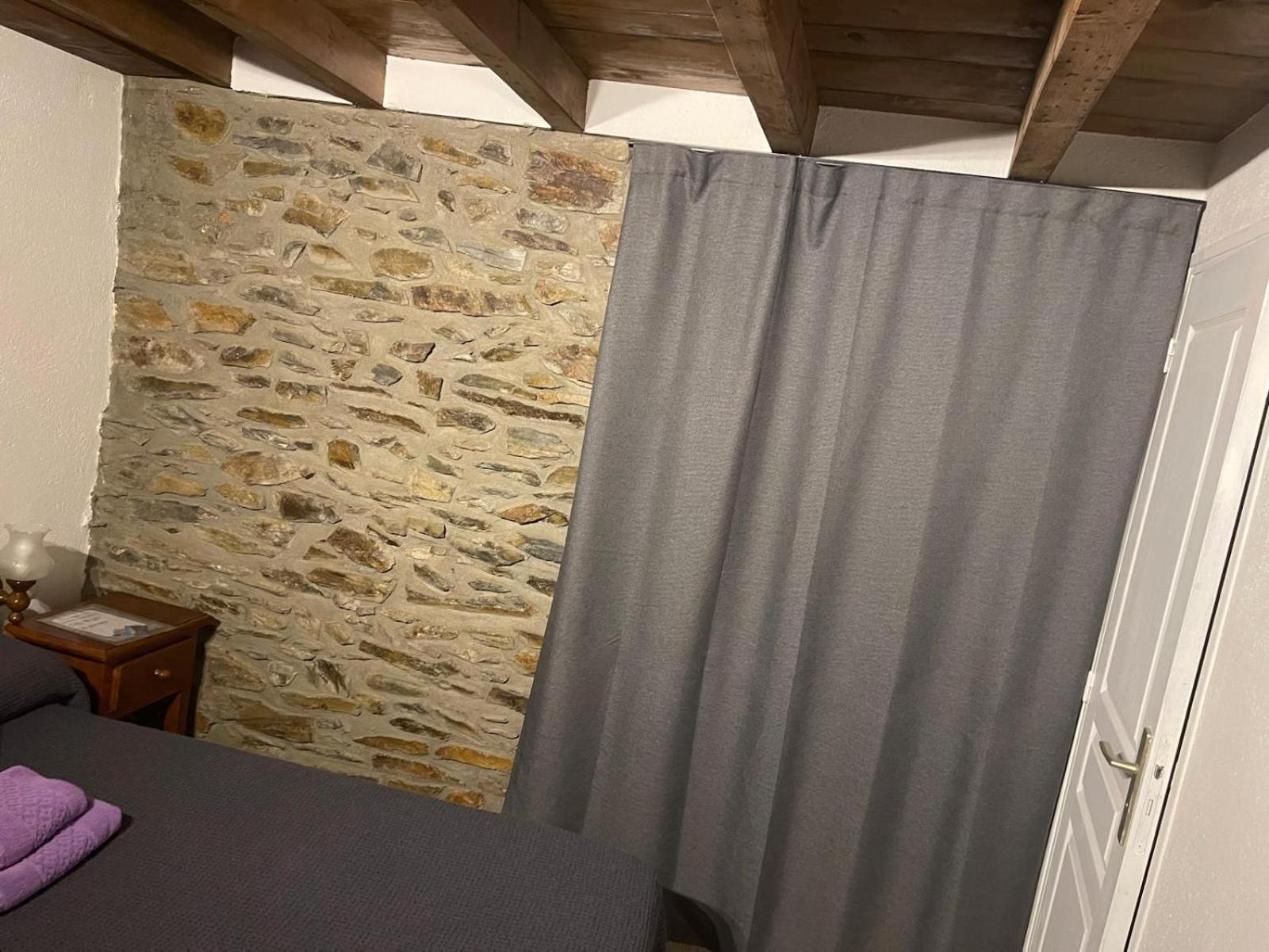 Hostal Rusó Llivia Zewnętrze zdjęcie