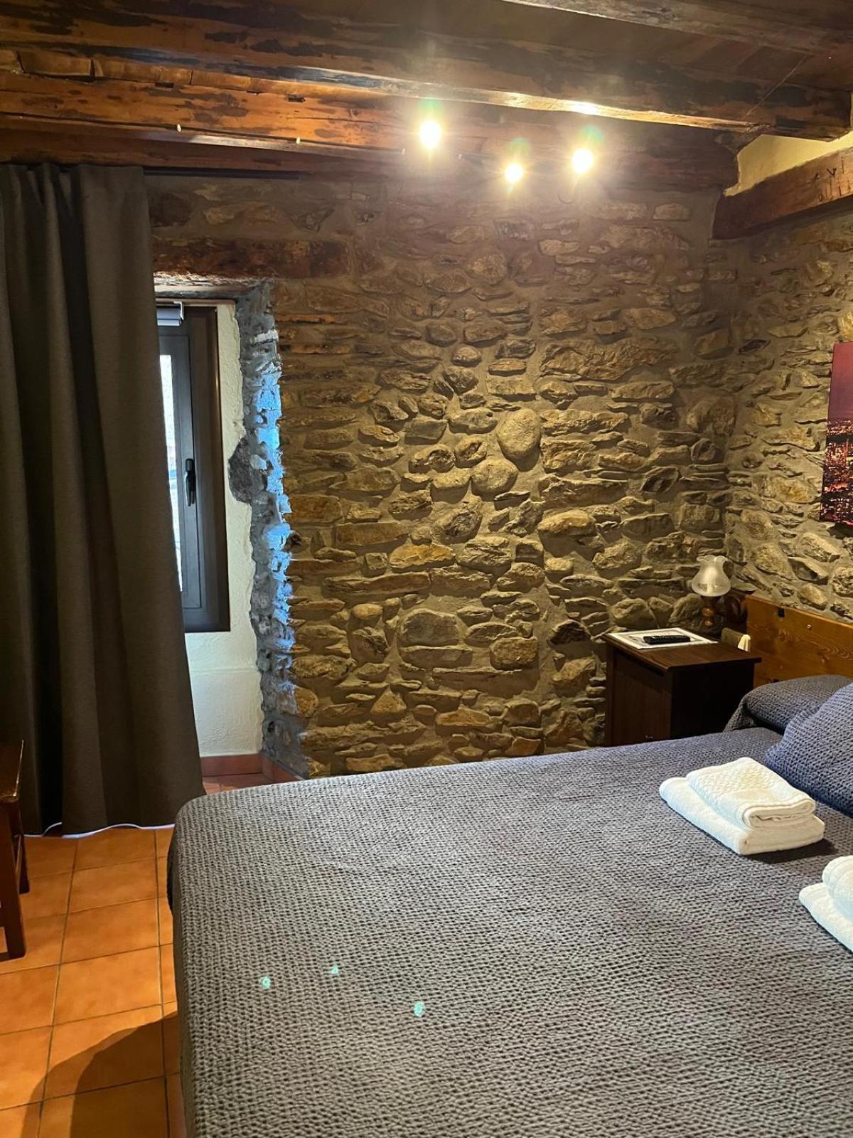 Hostal Rusó Llivia Zewnętrze zdjęcie