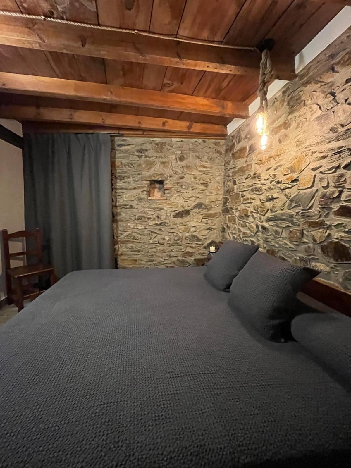 Hostal Rusó Llivia Zewnętrze zdjęcie